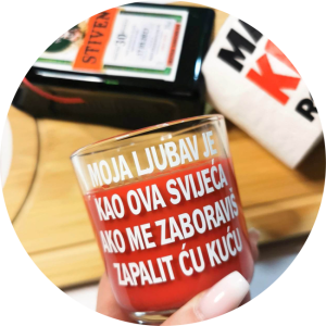 Ostalo ( privjesci, čekići, naljepnice... )
